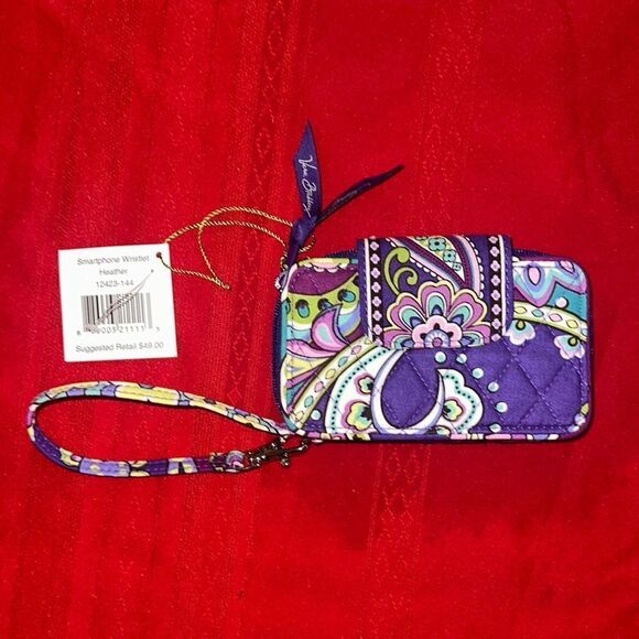 NWT Vera Bradley Purple Pattern Quilted Wallet - Picture 3 of 7